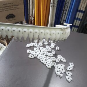 Bendable curtain rail